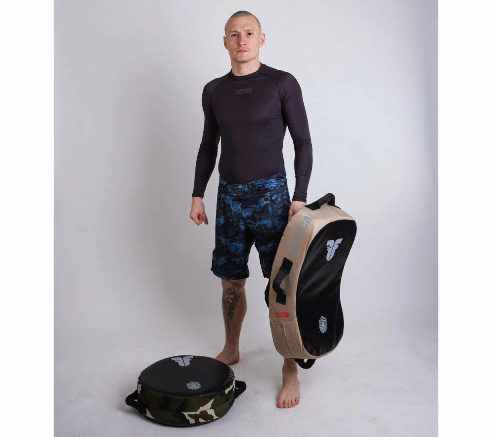 Promo ๐ฅฐ Fighter Kicking Shield - MULTI GRIP - TACTICAL SERIES - Desert TRAINING โค๏ธ 12 Fighter Kicking Shield - MULTI GRIP - TACTICAL SERIES - Desert TRAINING