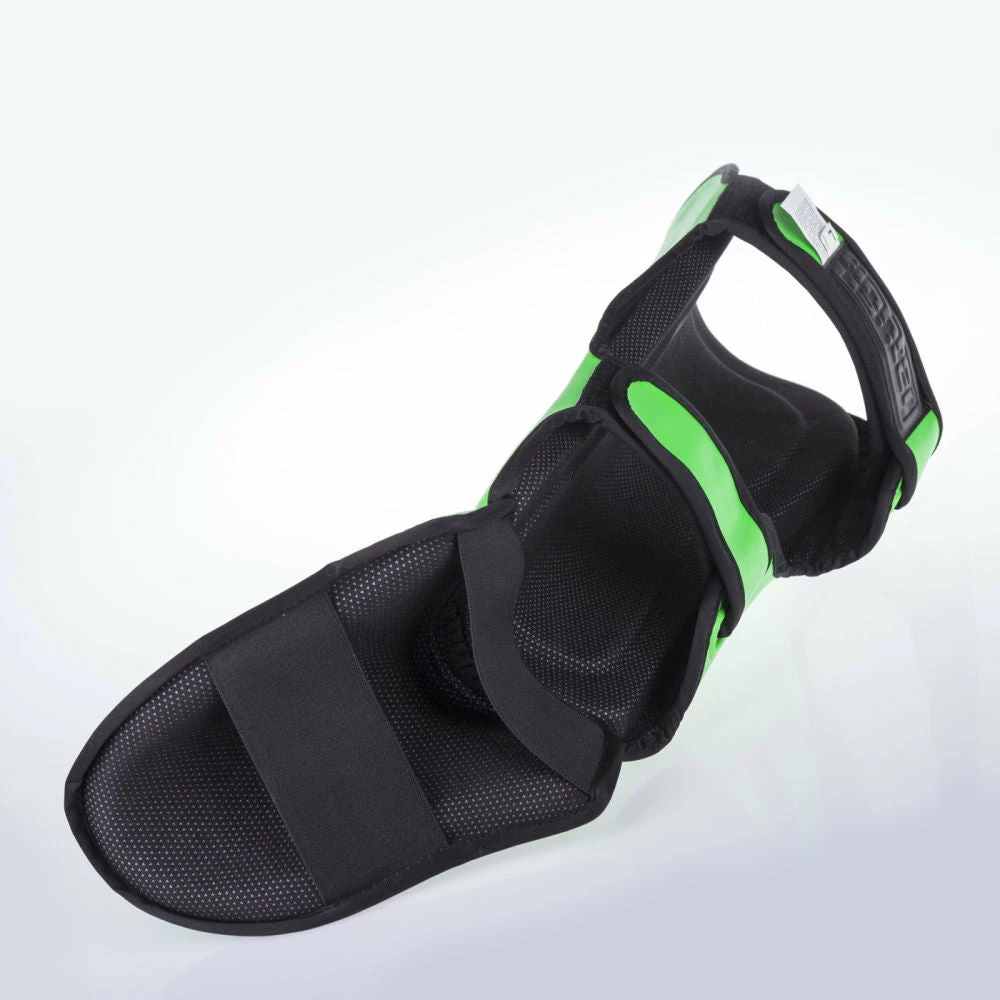 Best Pirce 🔔 PROTECTION Fighter Shinguards Thai Ergo - Green/black, FSG-004GNB ⌛ 8 PROTECTION Fighter Shinguards Thai Ergo - Green/black, FSG-004GNB